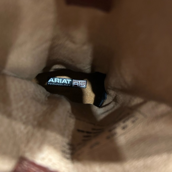 Ariat cowboy boots - Picture 5 of 5